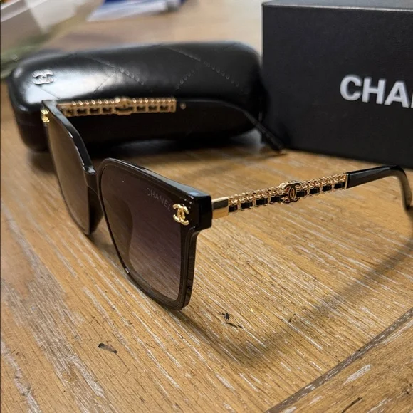 Chanel Black & Gold Leather Sunglasses - Picture 4 of 10